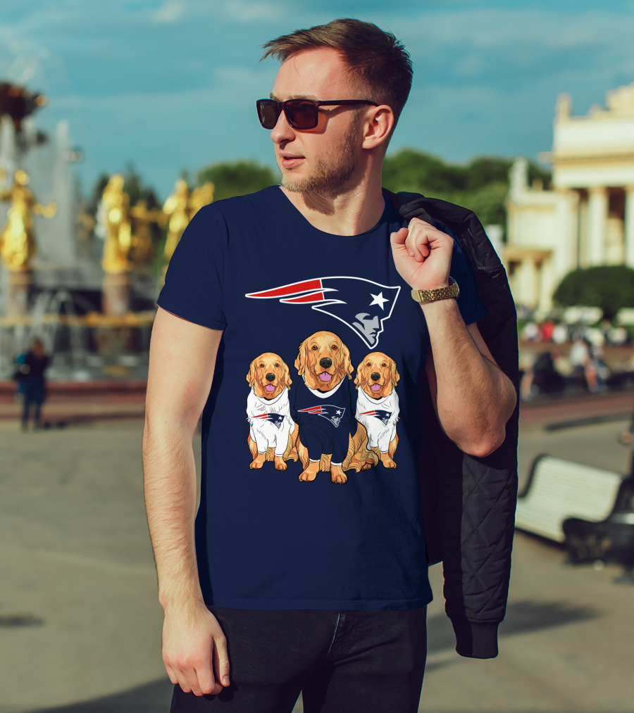 Patriots Logo Golden Retrievers T-Shirt