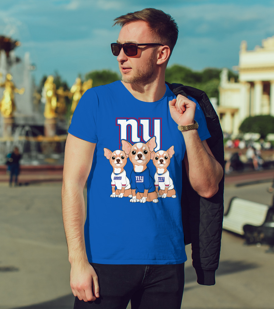 New York Giants Chihuahua Trio T-Shirt