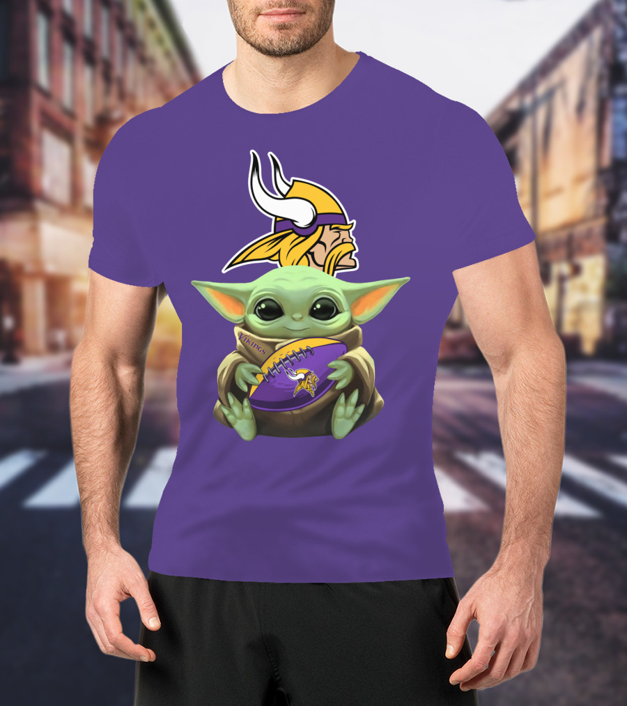 Babyyoda Minnesota Vikings Fan With Football T-Shirt