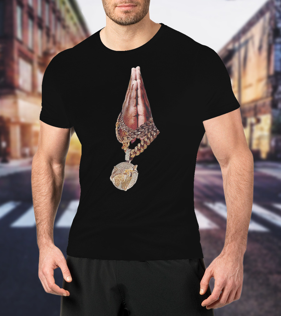 Pop Smoke Praying Hands Vlone Chain Pendant Merch T-Shirt
