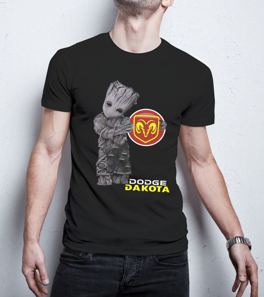 Dodge Dakota 04 Groot Holding Ram T-Shirt