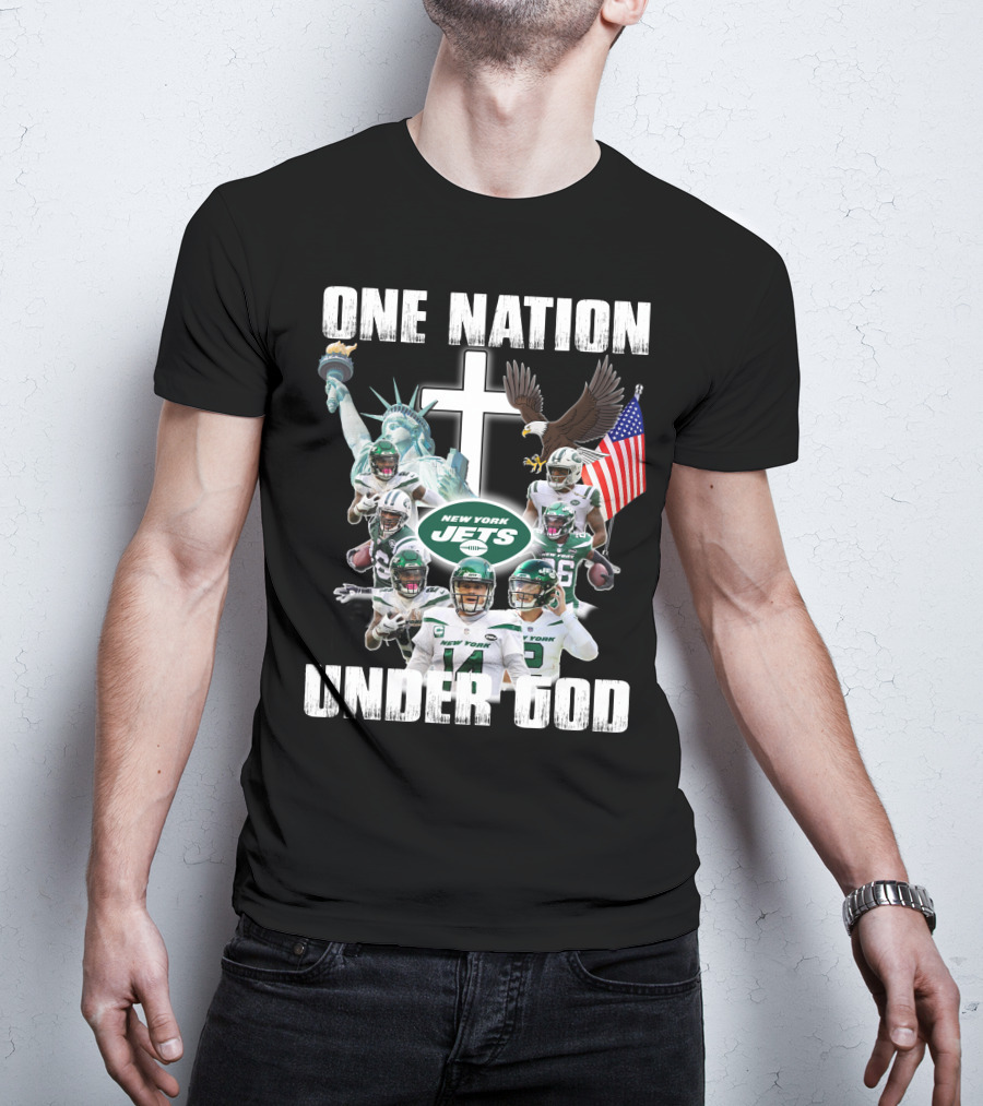 New York Jets One Nation Under God Statue Of Liberty Eagle Flag Football Players T-Shirt