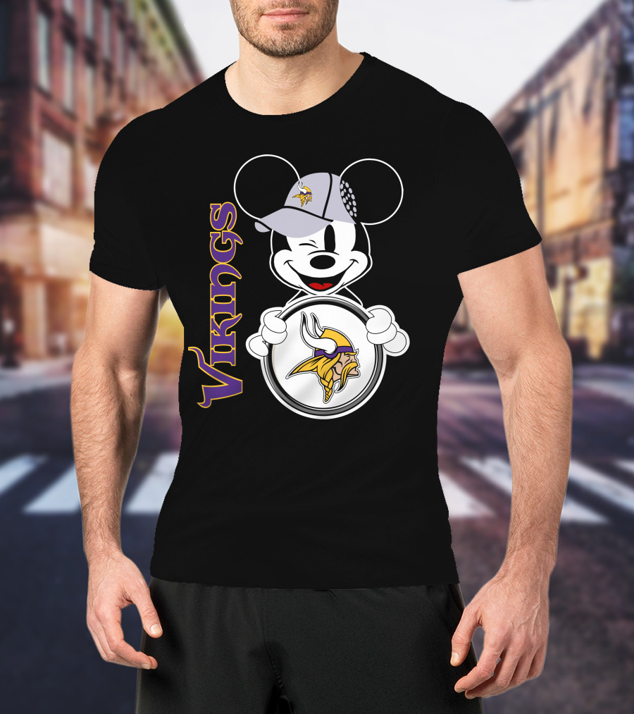 Vikings Mickey Mouse NFL Football Fan Gear T-Shirt