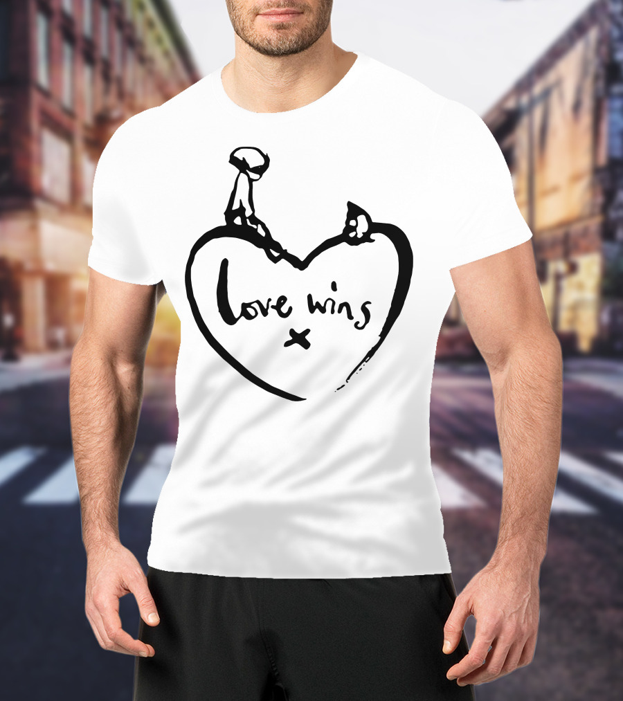 Love Wins Heart Comic Relief Charity Collaboration T-Shirt