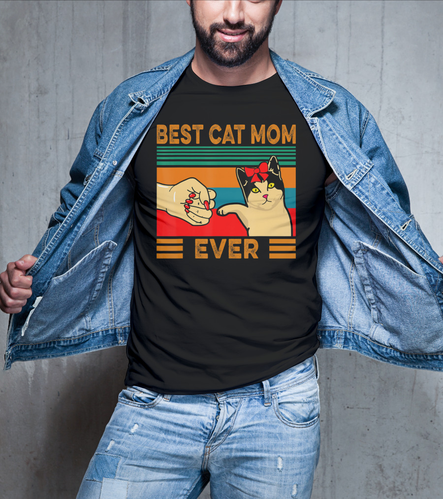 Best Cat Mom Ever Vintage Retro Cat Fist Bump T-Shirt