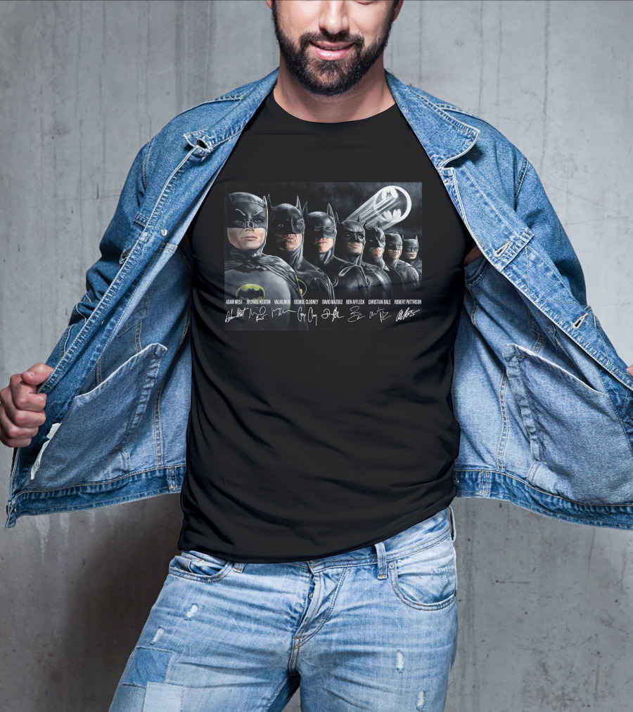 Adam West Michael Keaton Val Kilmer George Clooney David Mazouz Ben Affleck Christian Bale Robert Pattinson Batman Bat-Signal T-Shirt