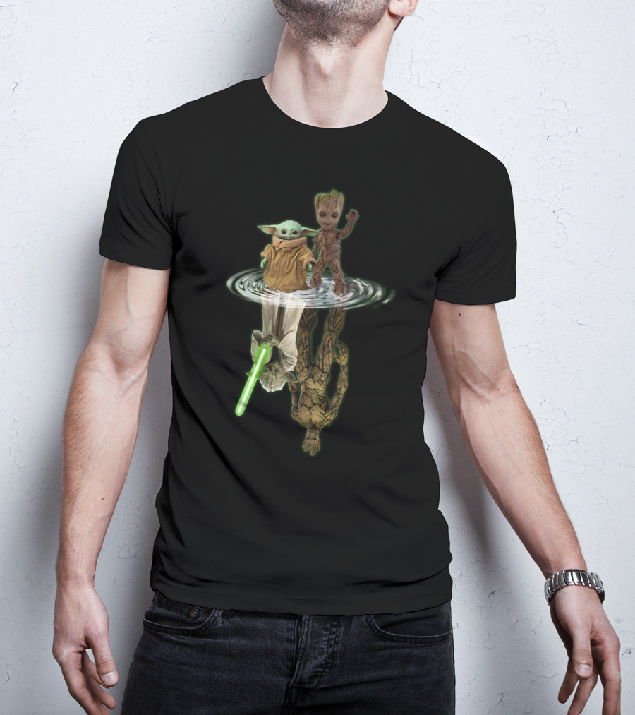 Yoda And Groot Reflection With Lightsaber ZN375 T-Shirt
