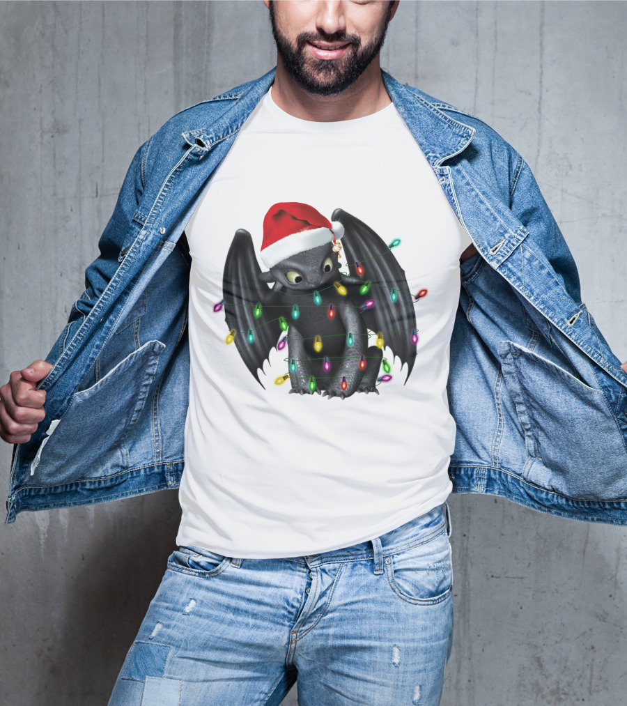 How To Train Your Dragon ZN 297 Toothless Christmas Lights Santa Hat T-Shirt