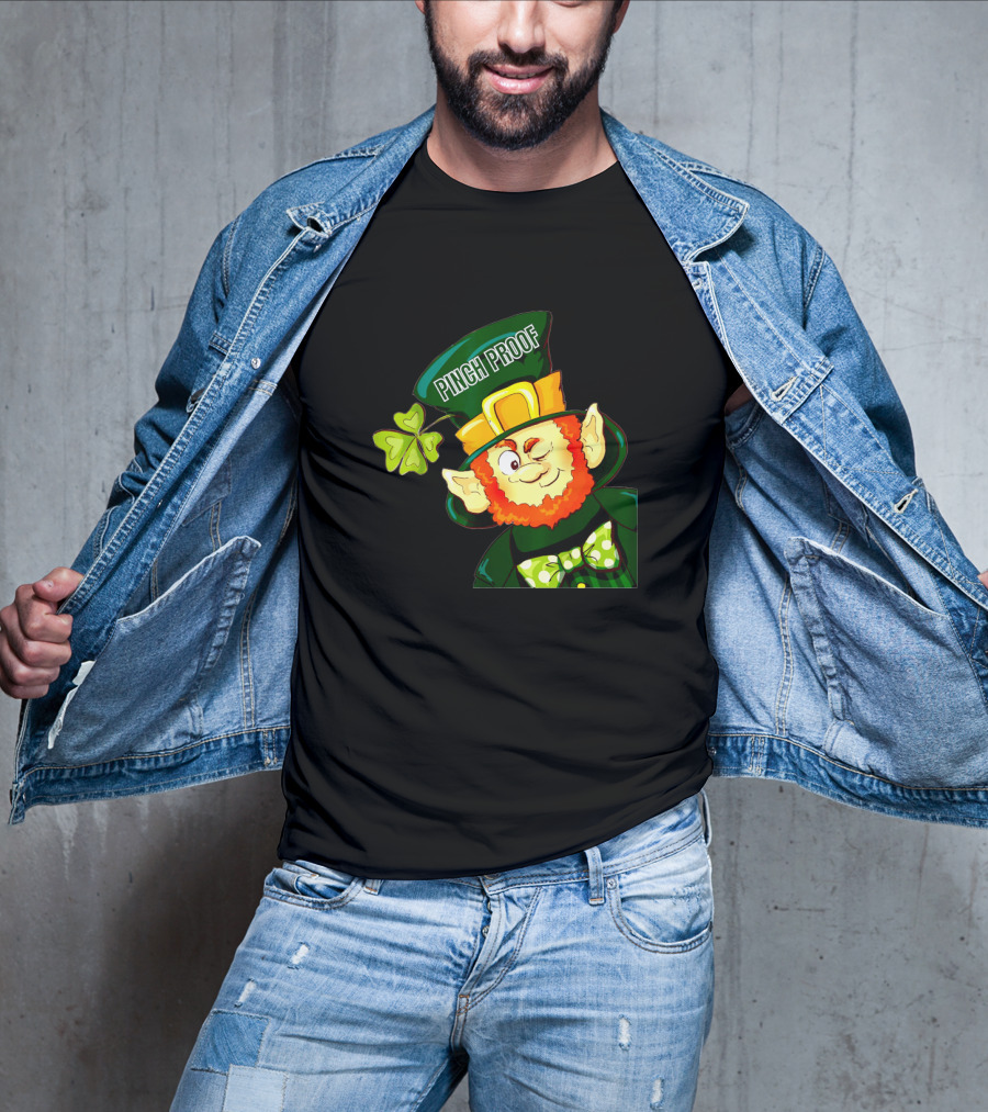 St Patrick's Day Pinch Proof Shamrock Leprechaun With Hat And Bow Tie T-Shirt