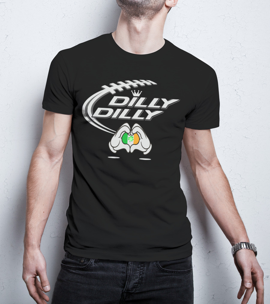 Dilly Dilly St Patrick's Day Irish Football Clover Hand Heart T-Shirt