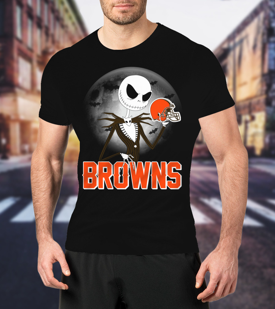Jack Skellington Holding Cleveland Browns Helmet Halloween Moon T-Shirt