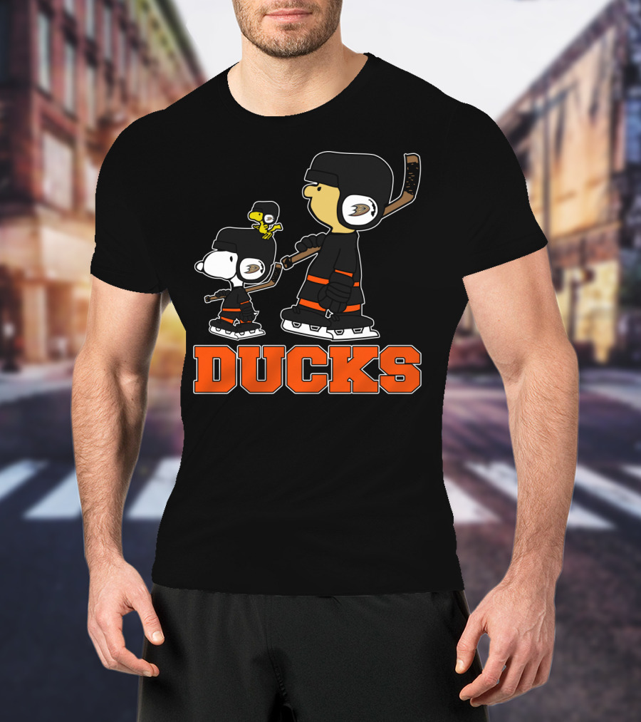 Snoopy Woodstock And Anaheim Ducks Hockey Team Fans T-Shirt