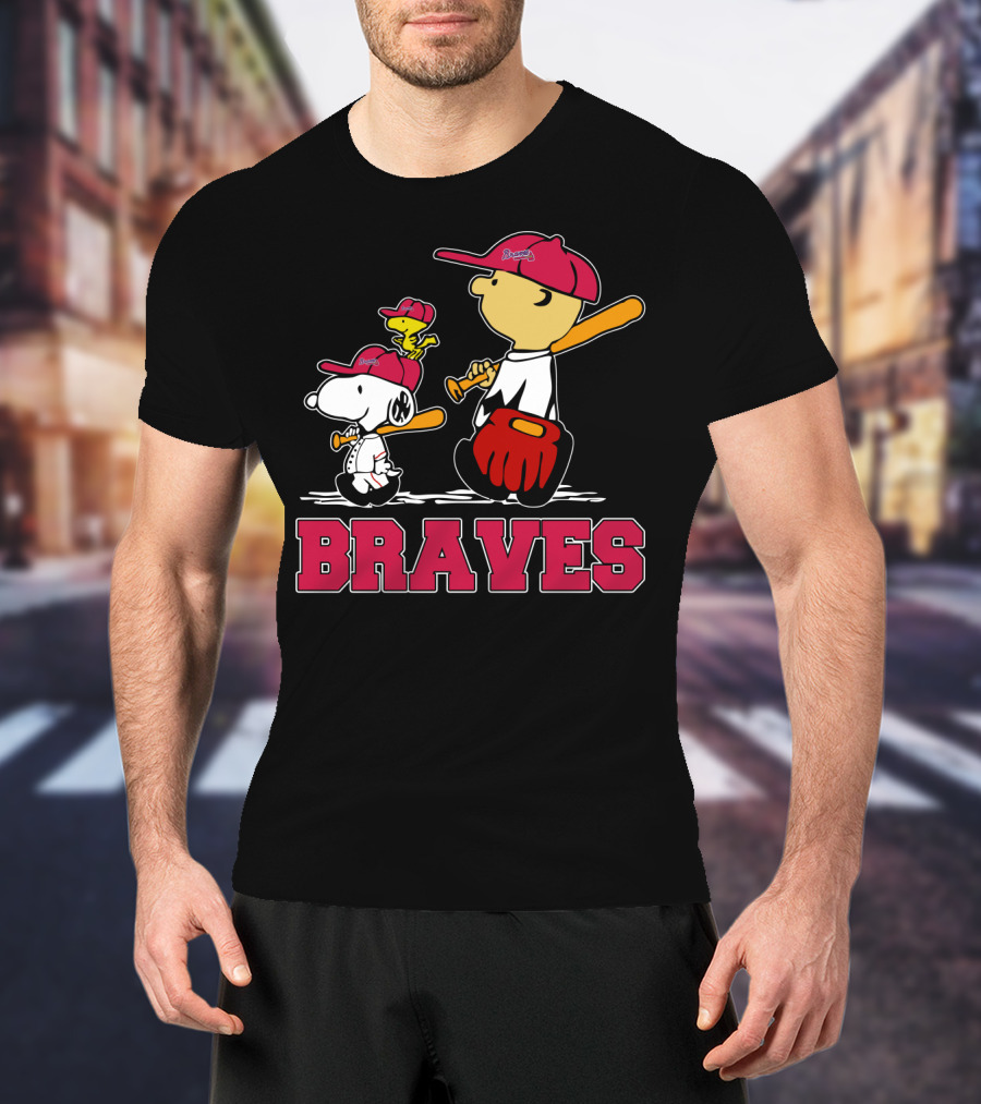Snoopy Woodstock And Charlie Brown Braves Baseball Fans T-Shirt