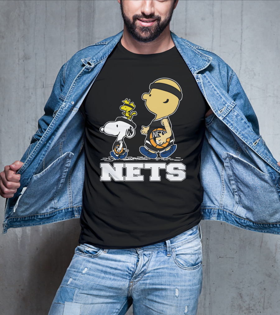 Snoopy And Woodstock Brooklyn Nets Basketball Fans T-Shirt