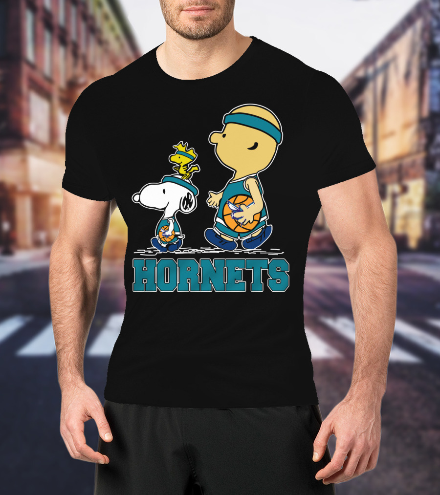Snoopy Woodstock Basketball Hornets Fans T-Shirt