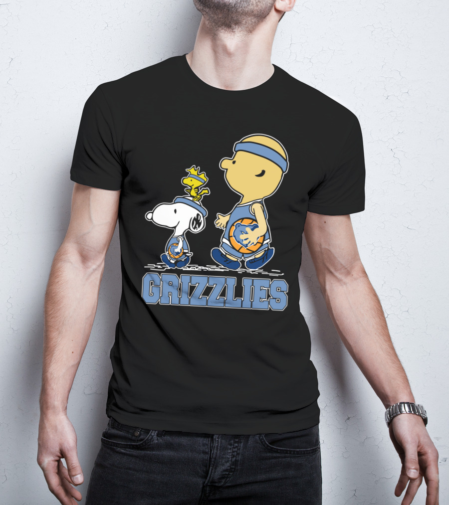 Snoopy Woodstock Charlie Brown Memphis Grizzlies Basketball Fans T-Shirt