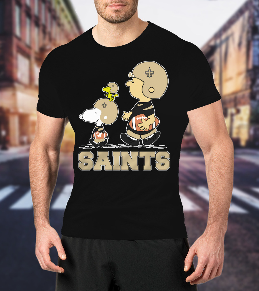Snoopy Woodstock Charlie Brown New Orleans Saints Fans T-Shirt