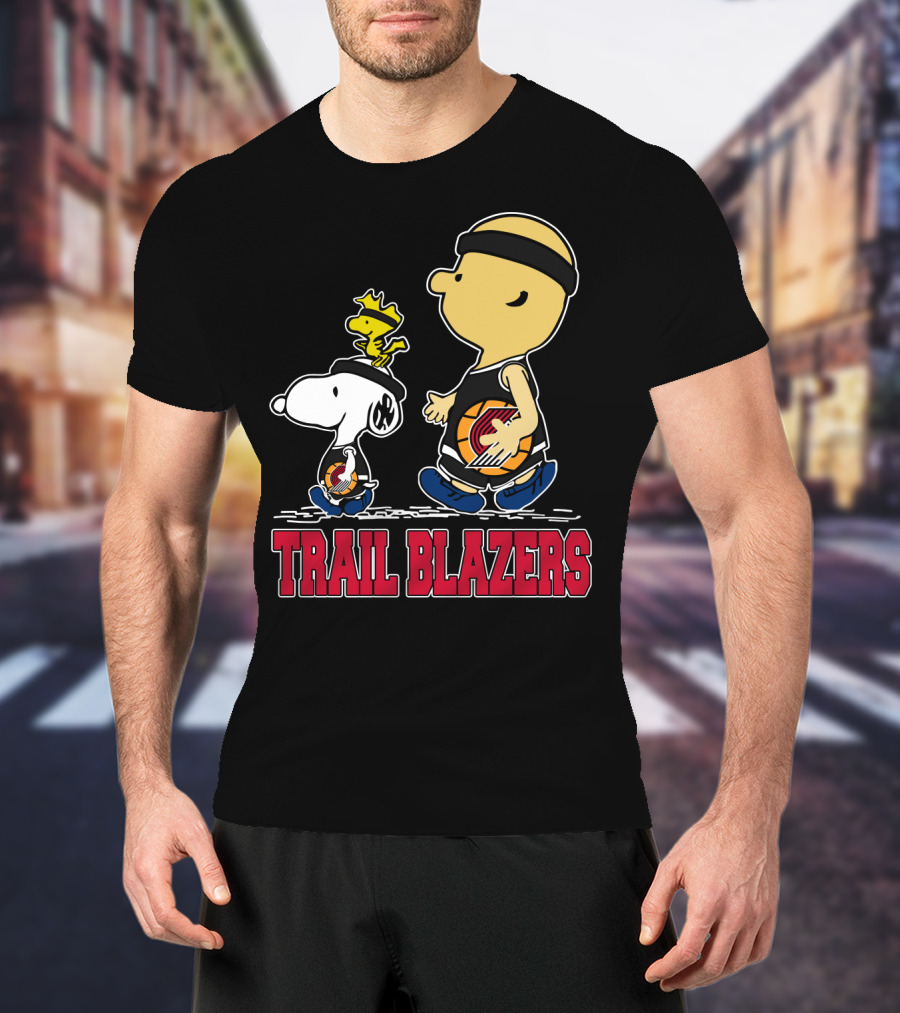 Snoopy And Woodstock Portland Trail Blazers Fans Basketball Theme T-Shirt
