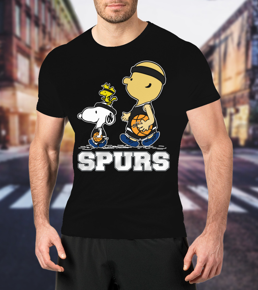 Snoopy Woodstock Basketball San Antonio Spurs Fans T-Shirt