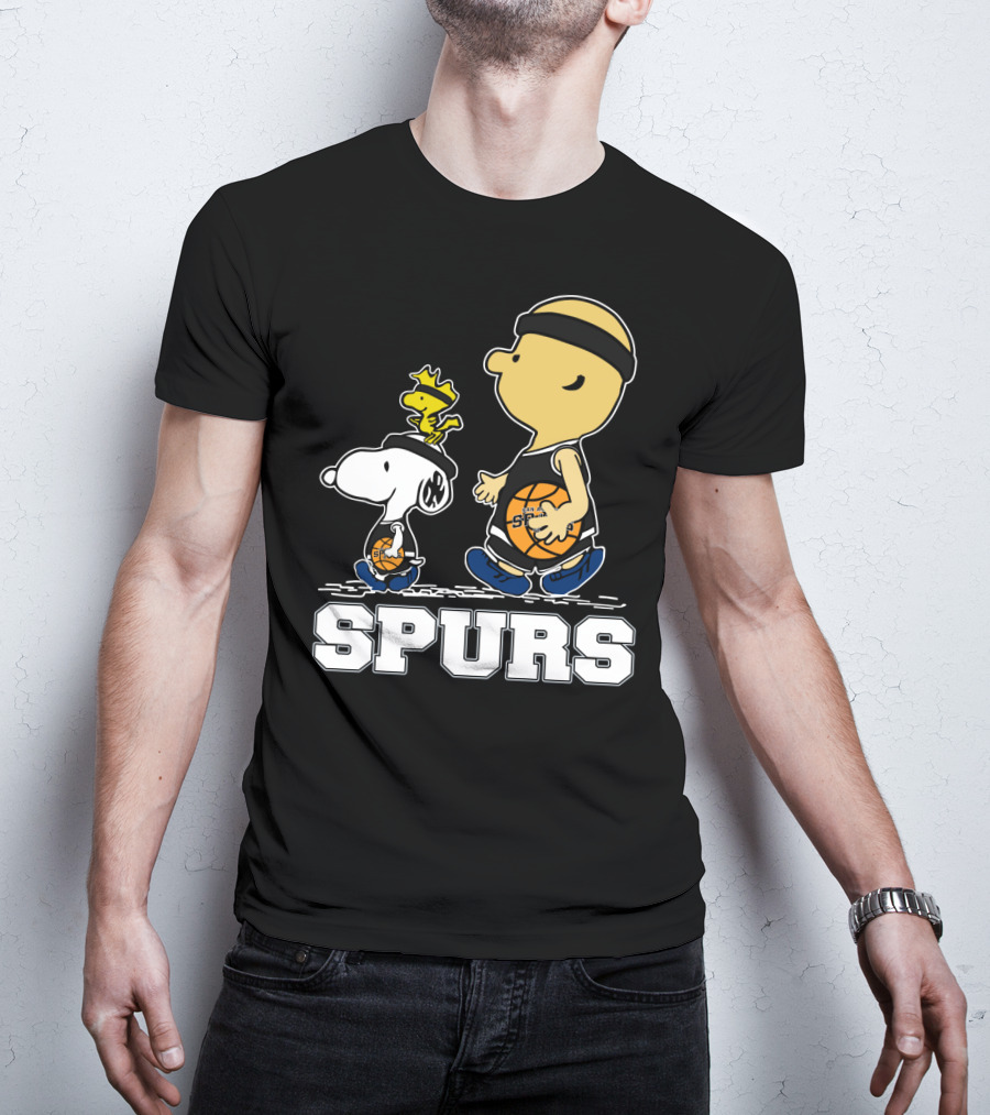 Snoopy Woodstock Basketball San Antonio Spurs Fans T-Shirt