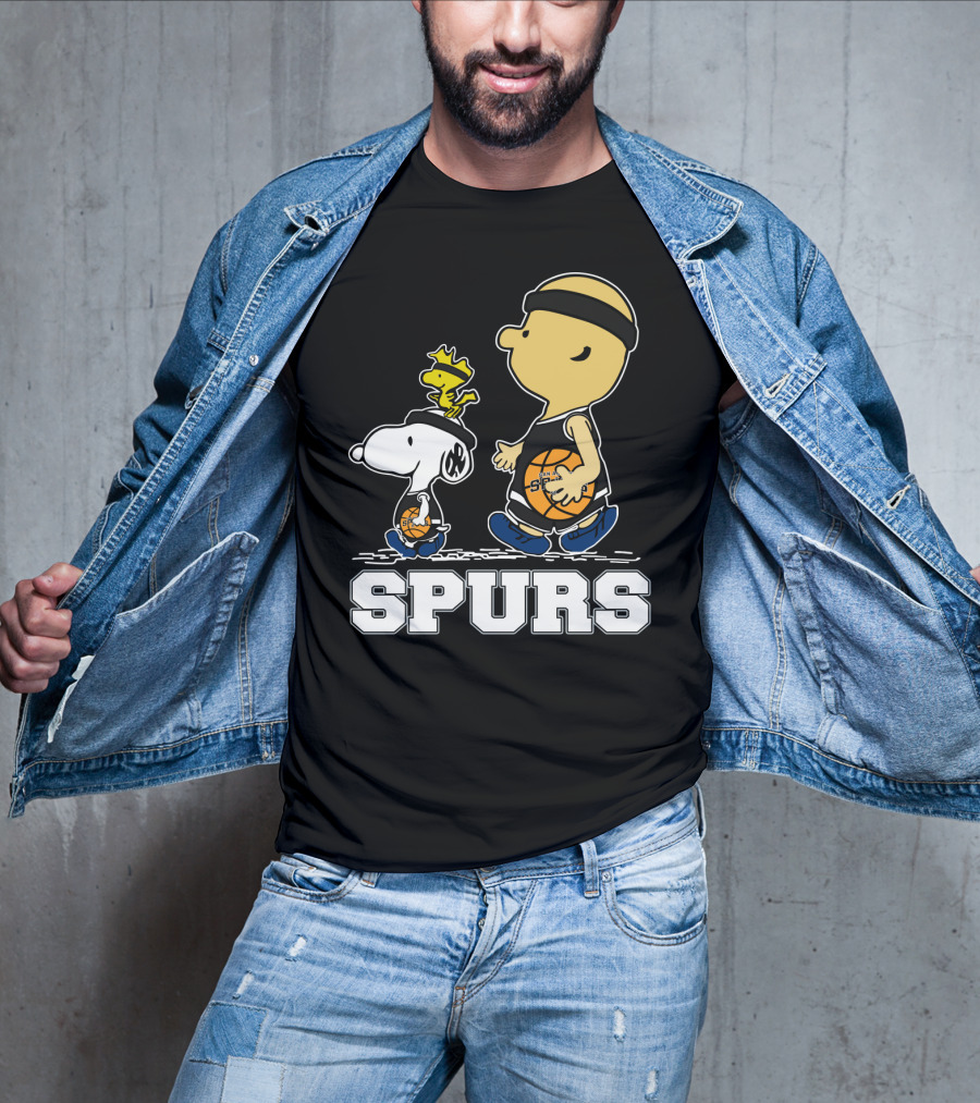 Snoopy Woodstock Basketball San Antonio Spurs Fans T-Shirt