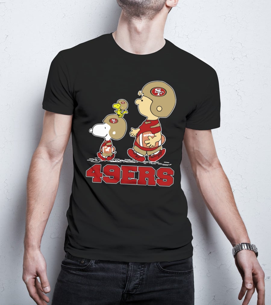 Snoopy And Woodstock With Charlie Brown San Francisco 49ers Football Team Fans T-Shirt