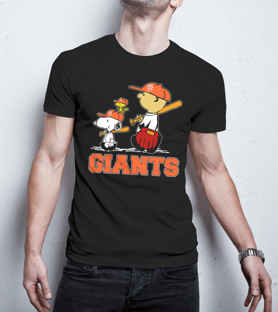 Snoopy Baseball San Francisco Giants Fans Charlie Brown Woodstock T-Shirt
