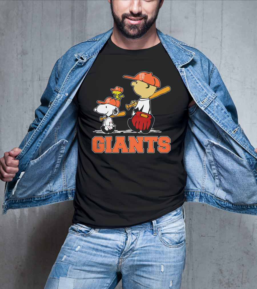 Snoopy Baseball San Francisco Giants Fans Charlie Brown Woodstock T-Shirt