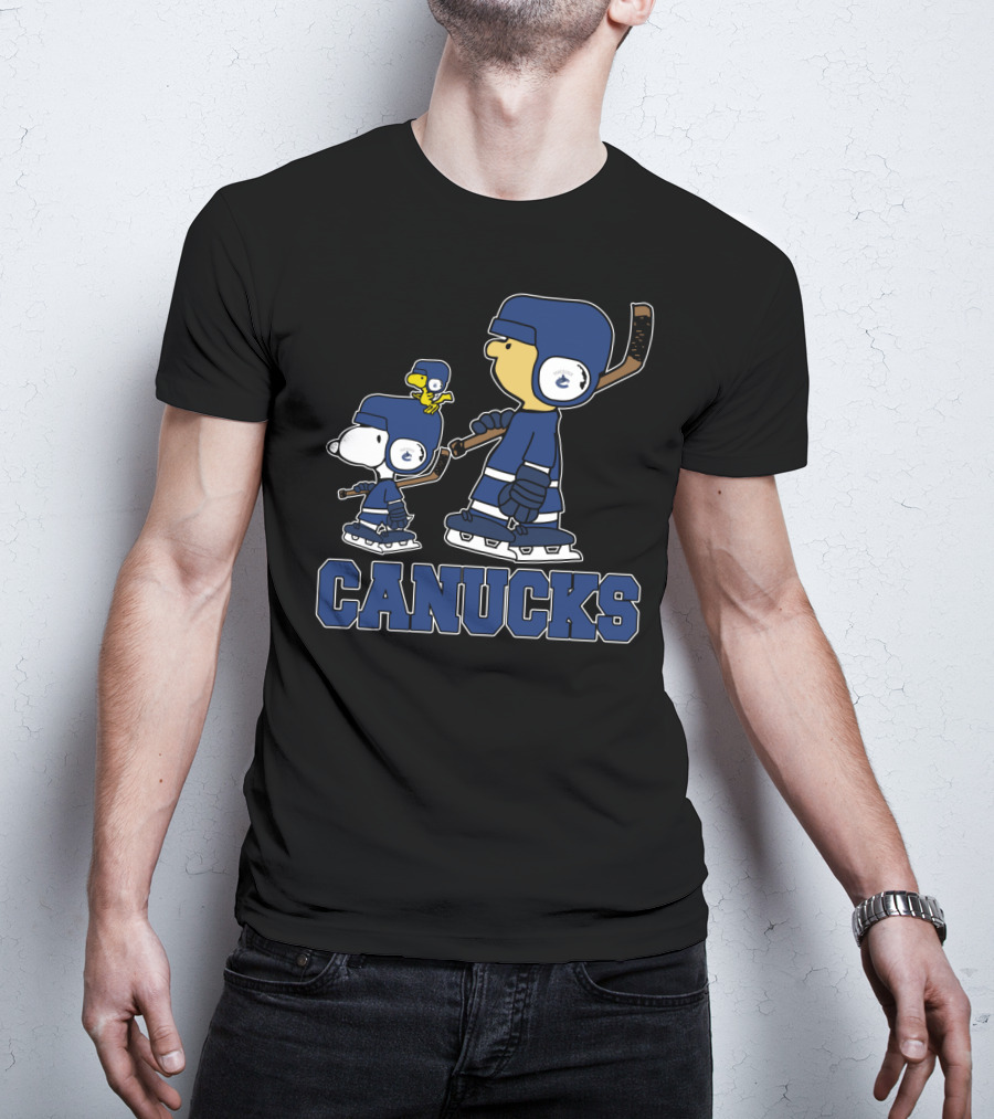 Snoopy And Woodstock In Vancouver Canucks Hockey Gear T-Shirt