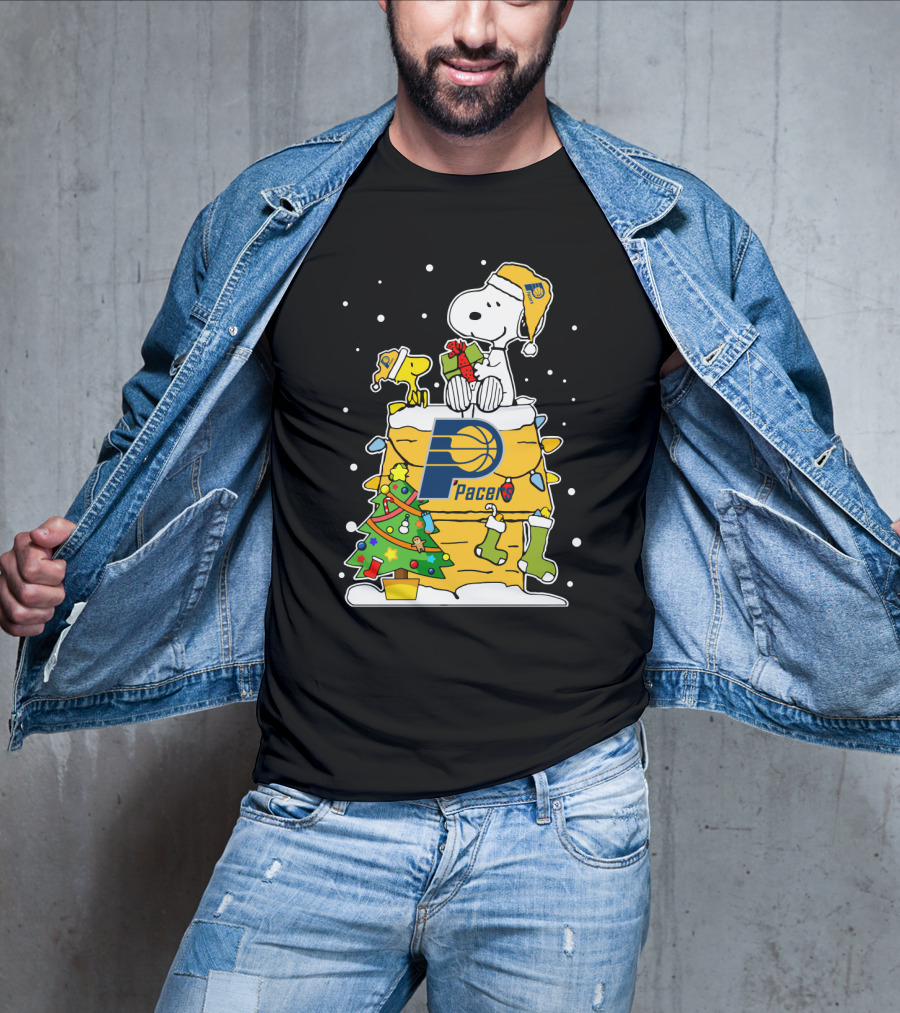 Indiana Pacers Snoopy Christmas Peanuts Lover T-Shirt