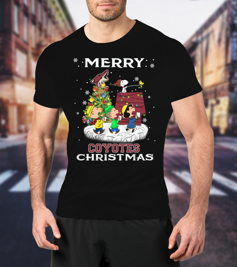 Merry Coyotes Christmas Arizona Snoopy Fans T-Shirt