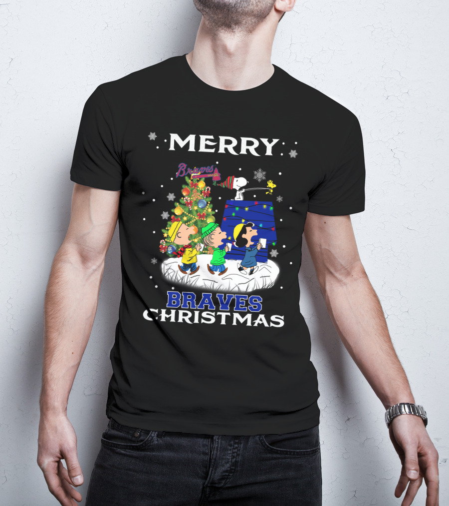 Merry Braves Christmas Atlanta Snoopy Fans T-Shirt