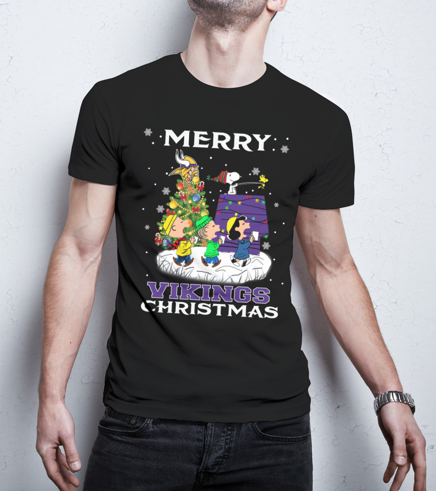 Merry Vikings Christmas With Snoopy And Friends T-Shirt