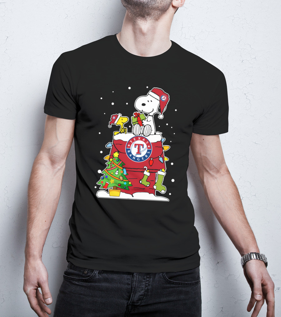Texas Rangers Snoopy And Woodstock Christmas Scene T-Shirt