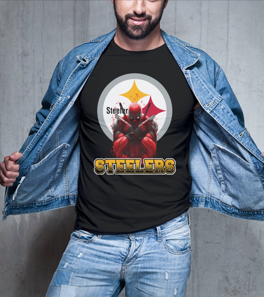 Steelers Deadpool Crossover With Pittsburgh Steelers Logo And Character Pose T-Shirt