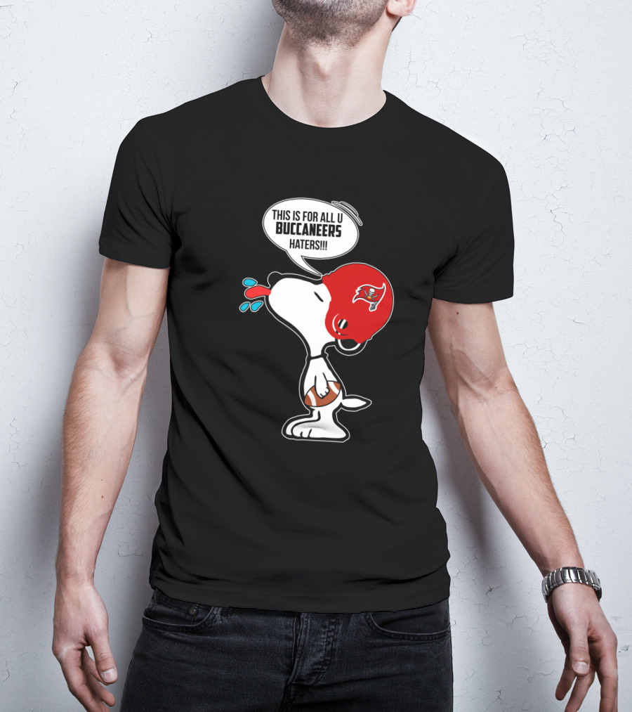 Snoopy Buccaneers Helmet Spitting Football Fans Haters T-Shirt