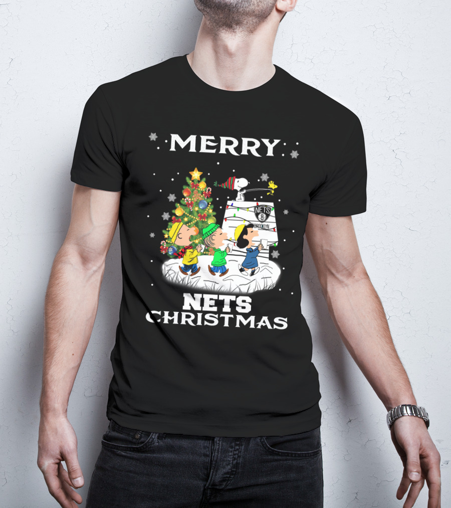 Merry Brooklyn Nets Christmas Snoopy Fans Peanuts Christmas Tree T-Shirt