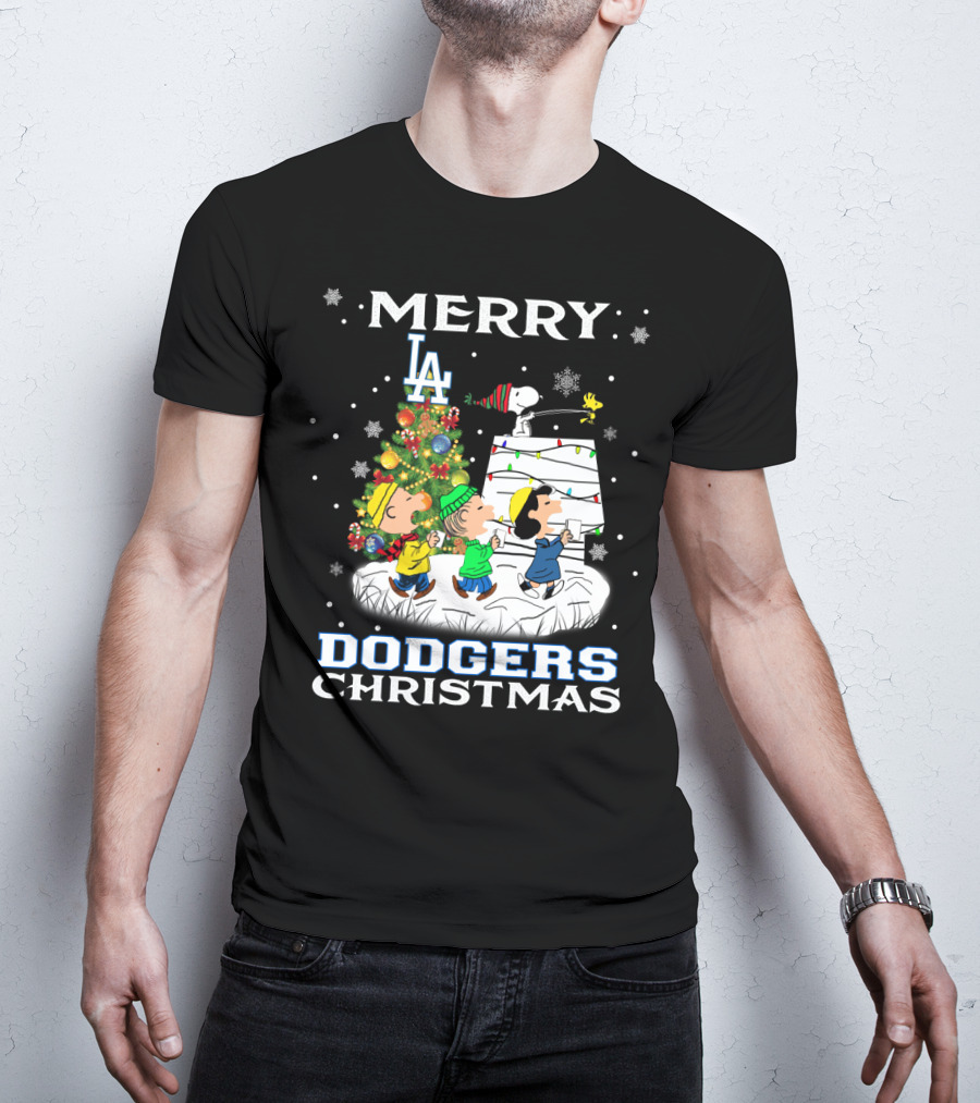 Merry Los Angeles Dodgers Christmas With Snoopy And Peanuts Holiday Scene T-Shirt