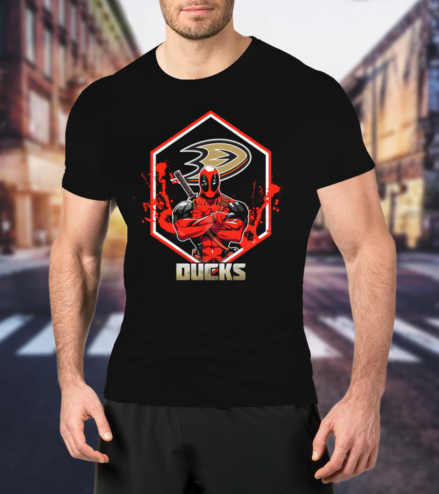 Deadpool Anaheim Ducks Crossover Fan Art T-Shirt