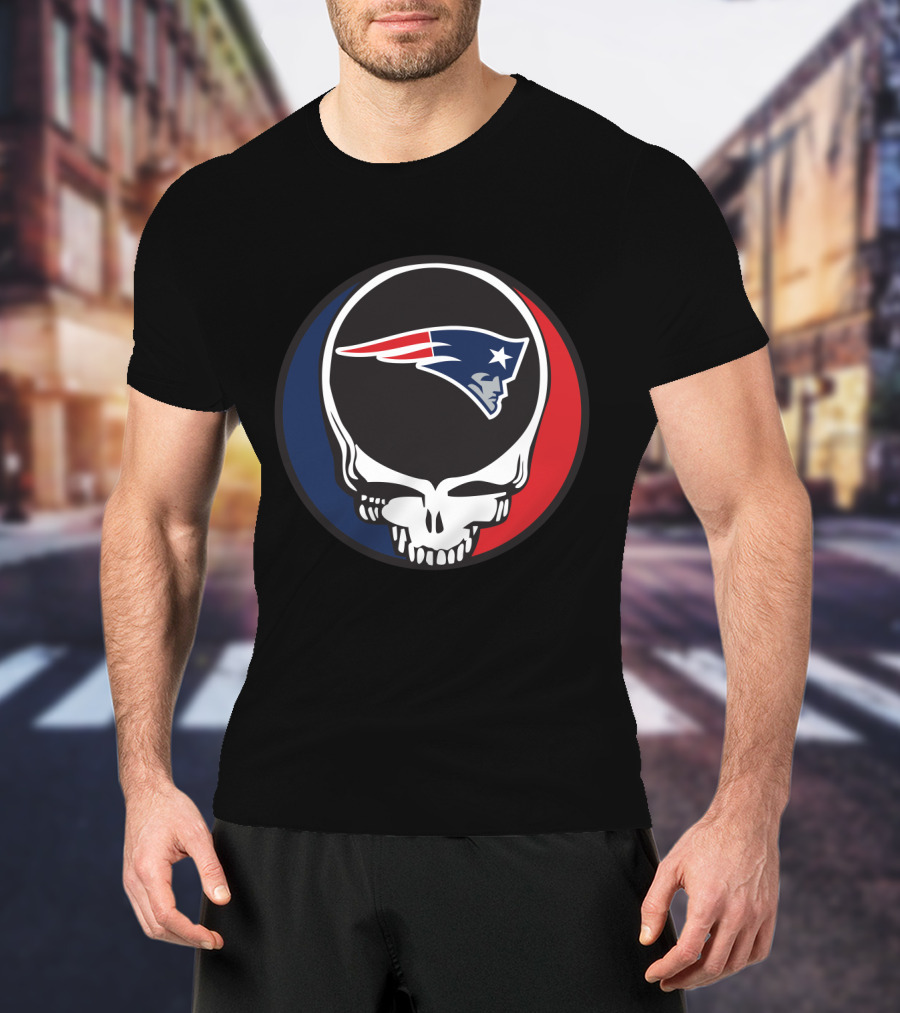 Grateful Dead Skull With New England Patriots Logo And Blue Red Rings T-Shirt