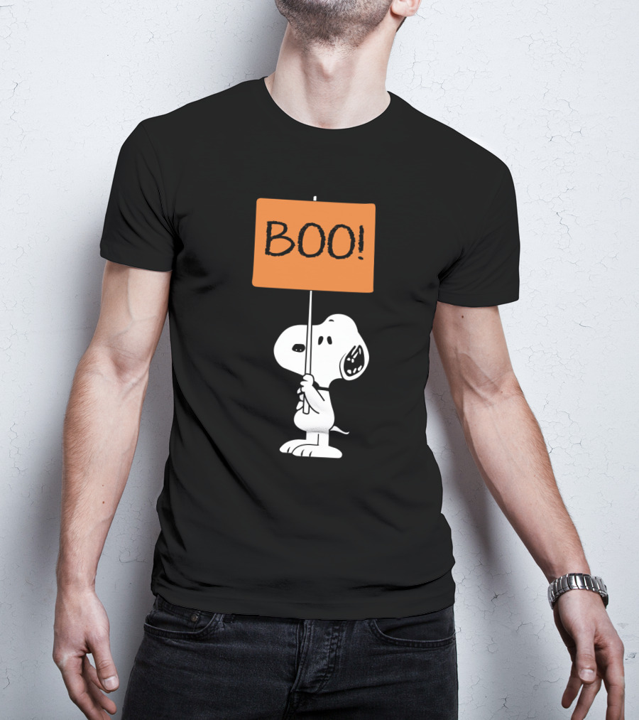 Peanuts Halloween Snoopy Holding Boo Sign T-Shirt