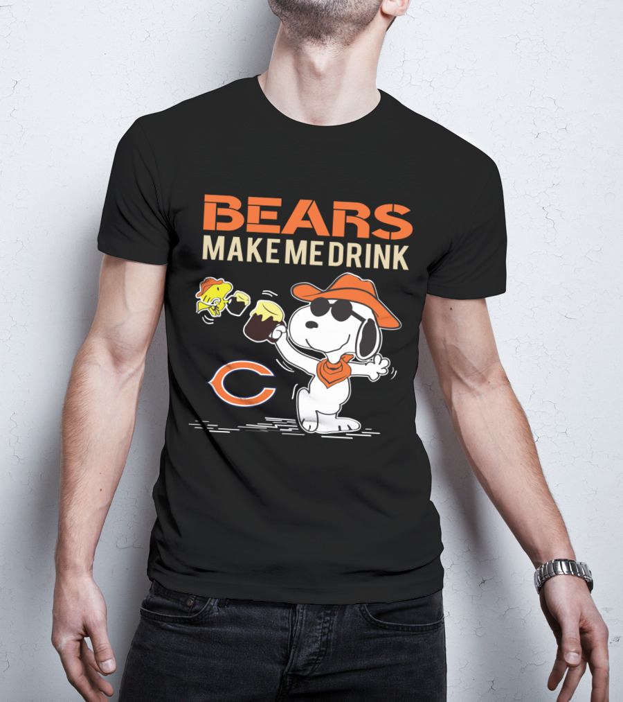 Bears Make Me Drink Snoopy For Chicago Bears Fans T-Shirt