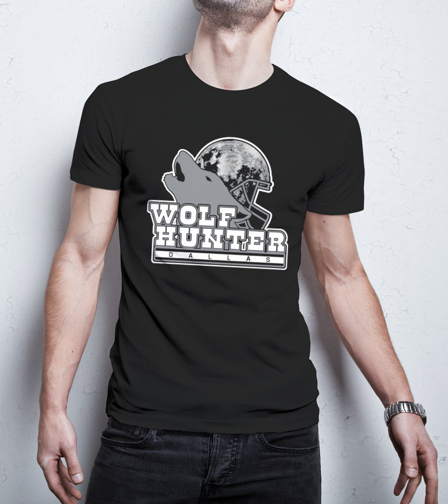 Dallas Wolf Hunter Full Moon Football Howl T-Shirt
