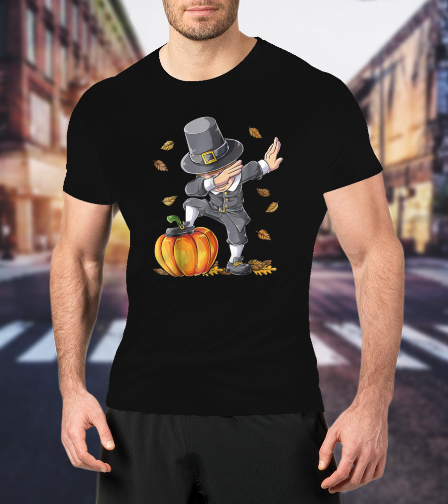 Pilgrim Dabbing On Pumpkin With Falling Autumn Leaves T-Shirt