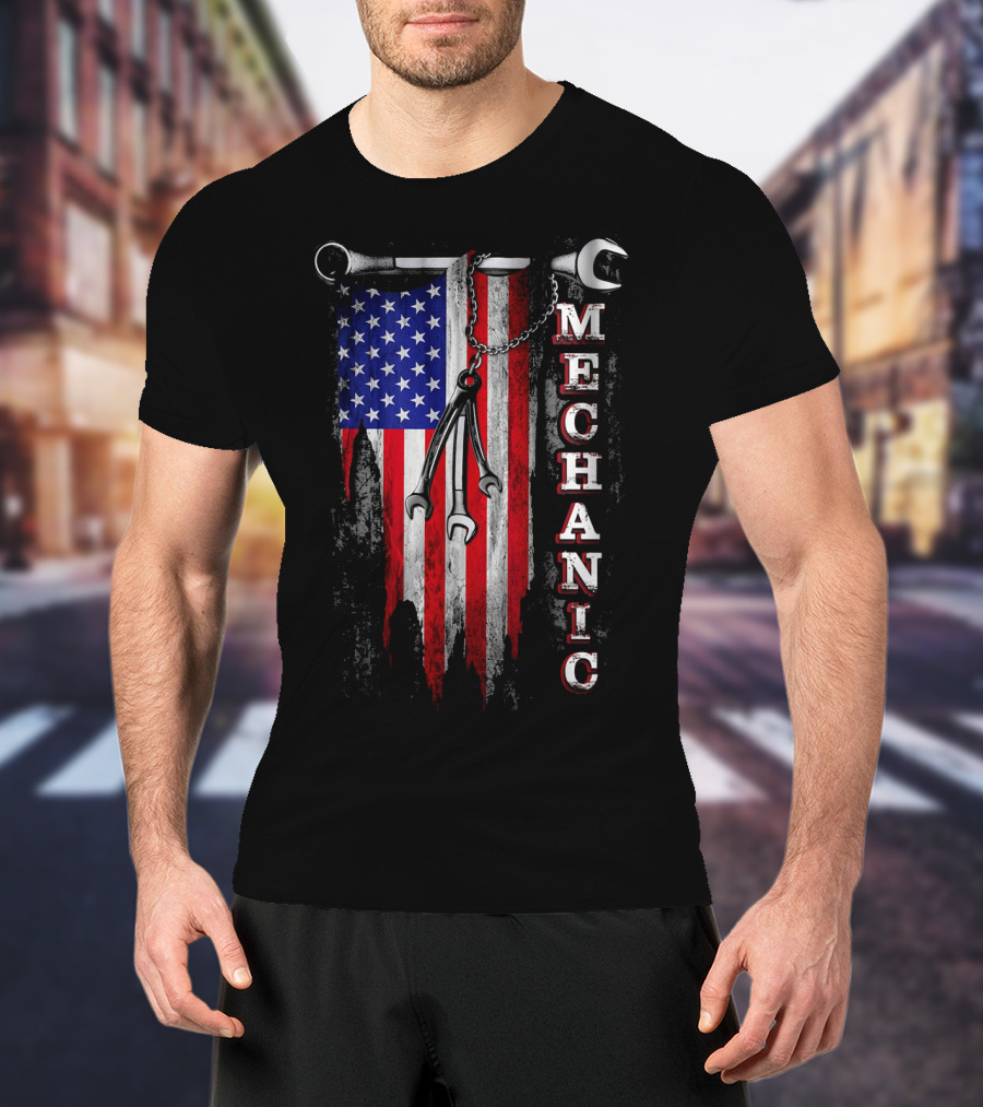 Mechanic American Flag Wrenches Chains USA T-Shirt