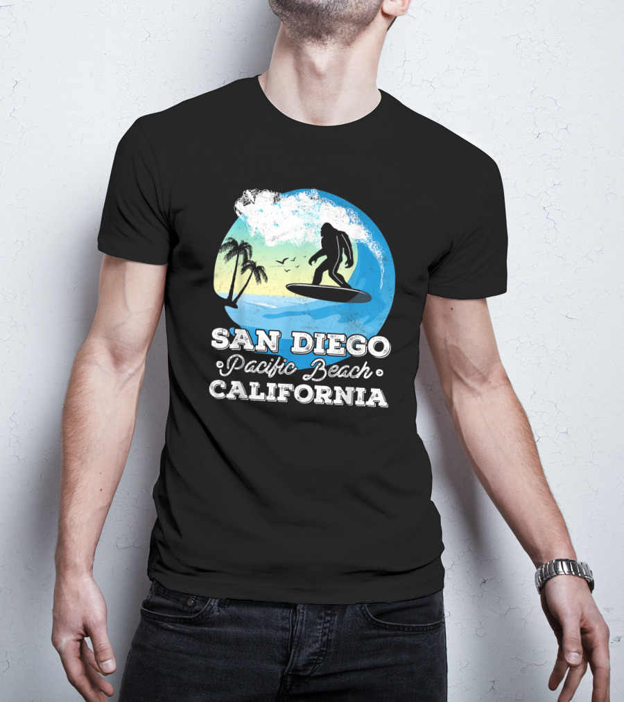 San Diego Pacific Beach California Bigfoot Surfer Adventure Scene T-Shirt