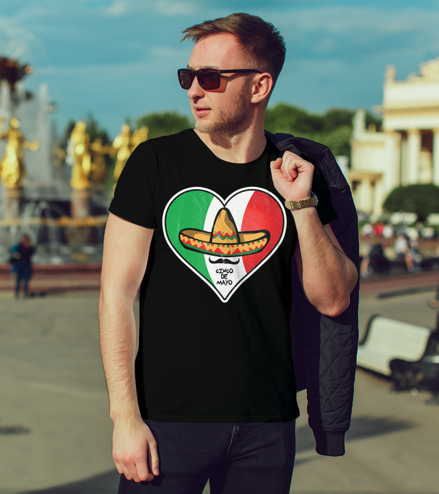Cinco De Mayo Vintage Sombrero Heart Mexican Flag T-Shirt