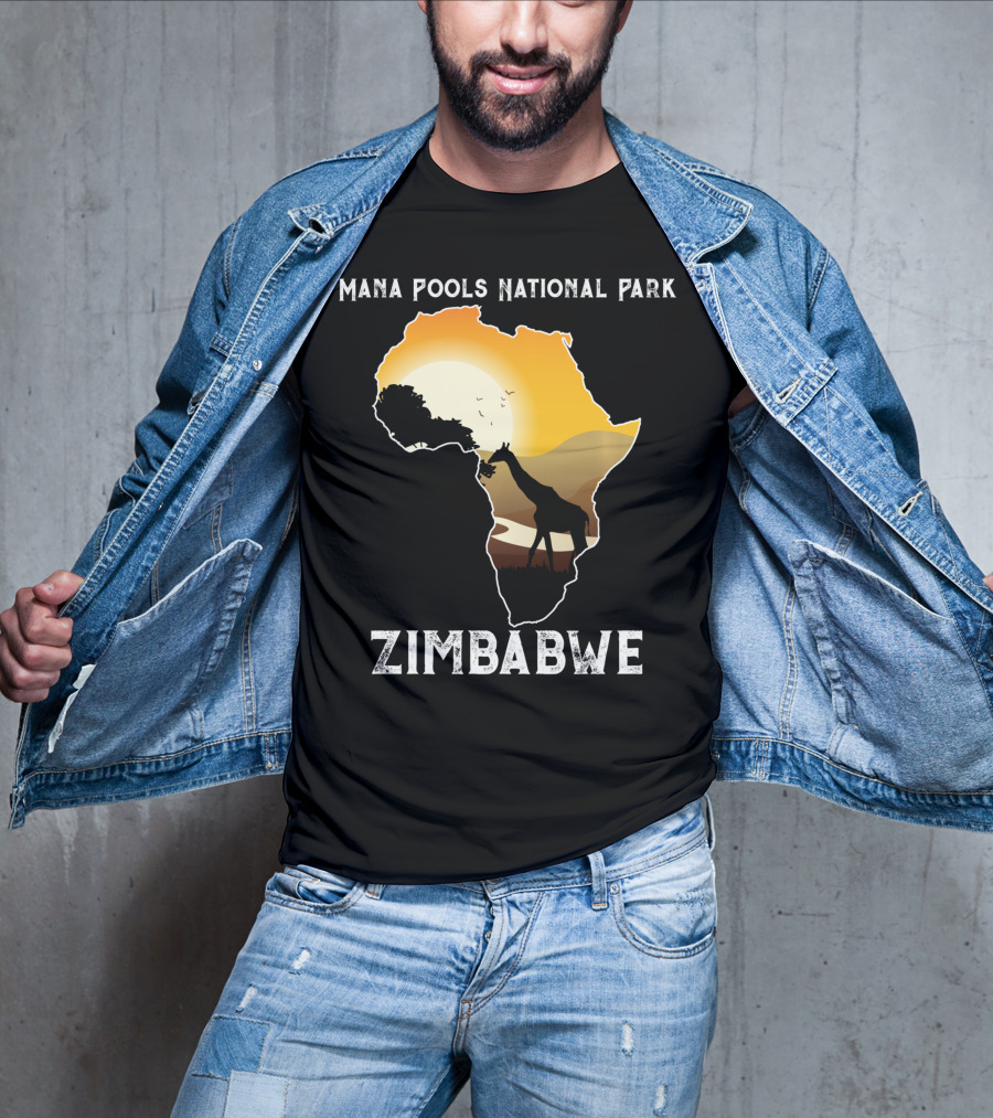 Mana Pools National Park Africa Giraffe Sunset Zimbabwe T-Shirt