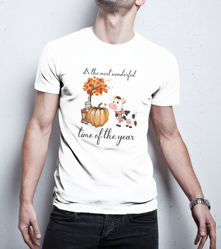 It's The Most Wonderful Time Of The Year Cows Autumn Leaves Pumpkin Cozy Plaid T-Shirt