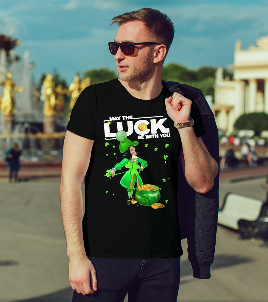 May The Luck Be With You Hook Luck Captain Green Coins Shamrock Pot T-Shirt